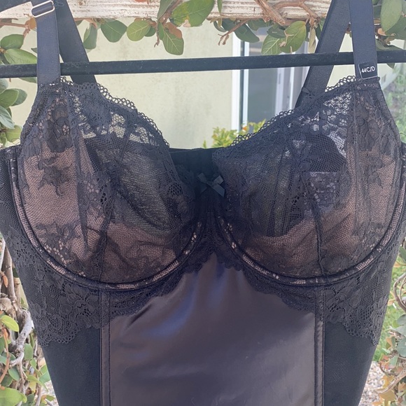 Black Lacy Bustier - 44C/D - Picture 4 of 4